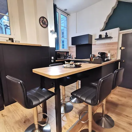 Confort Proche Transport - Au Coin Du Chateau *