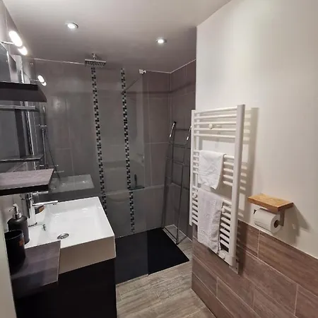 Confort Proche Transport - Au Coin Du Chateau ナント